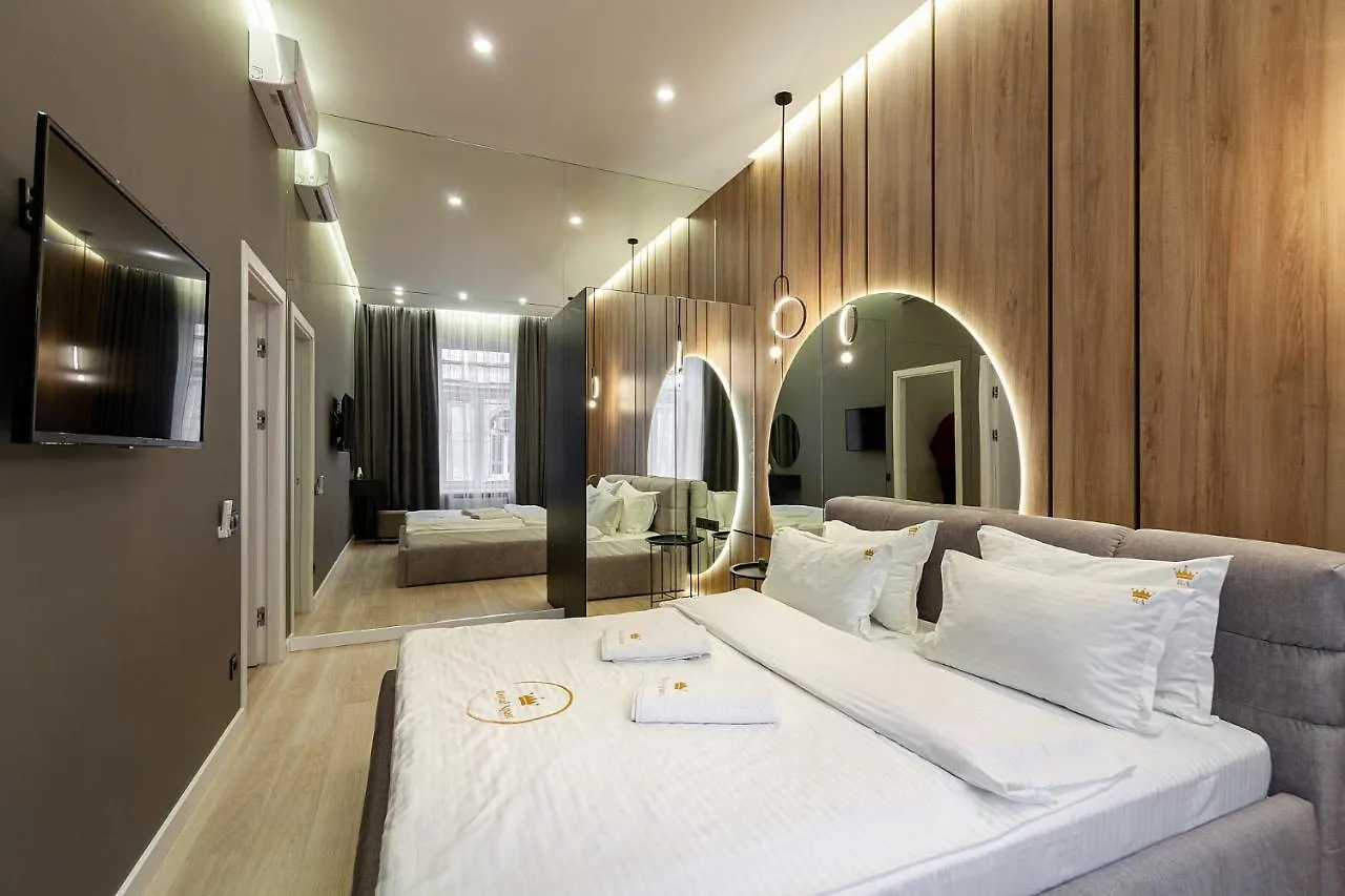 Royal Apartament On Voloshyna 2 Lviv Ukraine